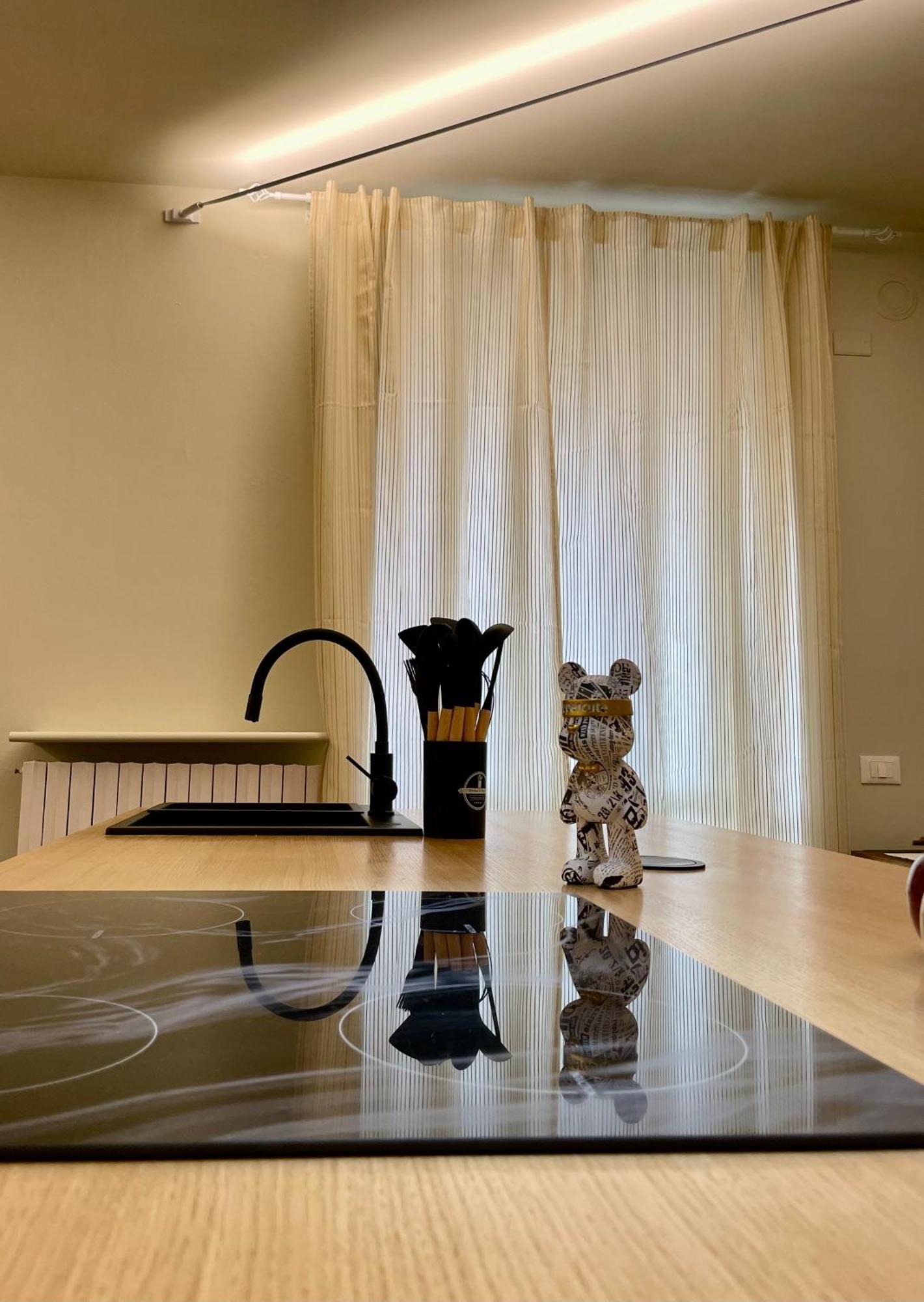 33 Borgo Ticino Lux Free Parking & Private Garden Pavia Exterior foto