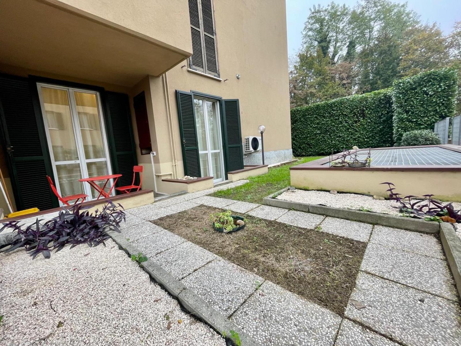 33 Borgo Ticino Lux Free Parking & Private Garden Pavia Exterior foto